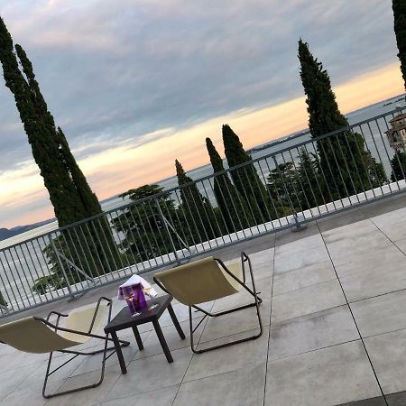 Residence Villa Alba Gardone Riviera Buitenkant foto