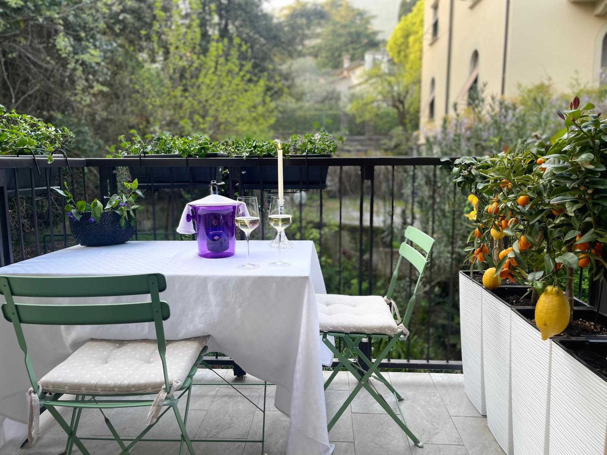 Residence Villa Alba Gardone Riviera Buitenkant foto